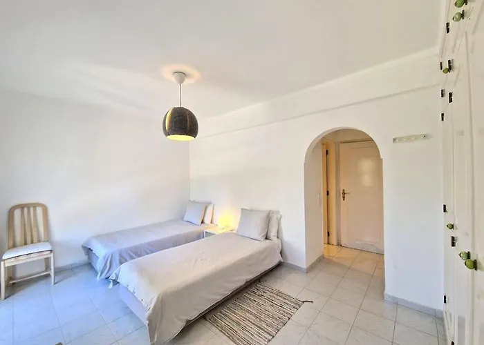 Ancao Duplex With Private Garden Appartamento Almancil