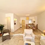 Ancao Duplex With Private Garden דירה אלמנסיל